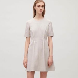 *FIRM PRICE* COS STRUCTURED PLEATED MINIMALIST MINI DRESS
